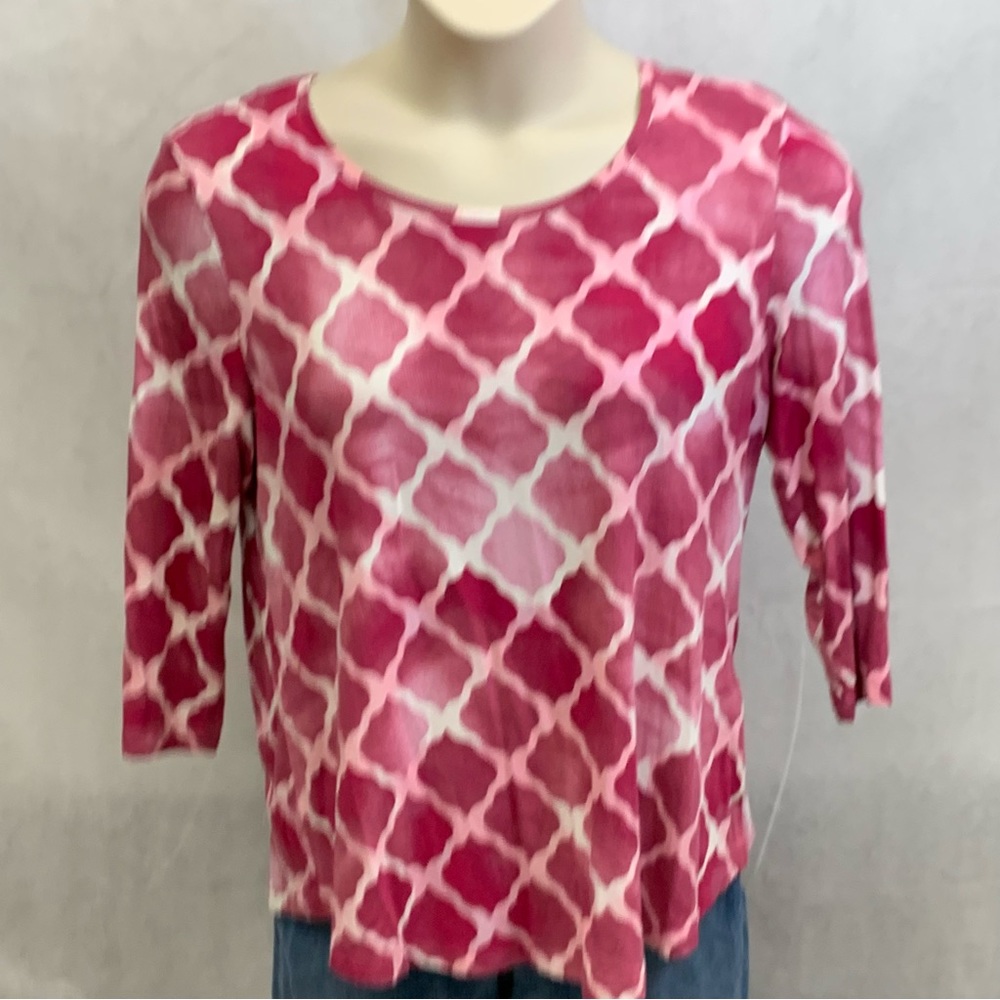JM collection Pink and white top